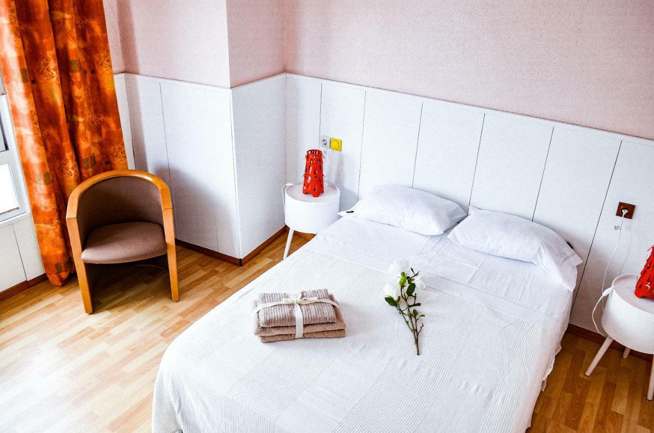 Virgen Apartament Hotel Cullera Buitenkant foto